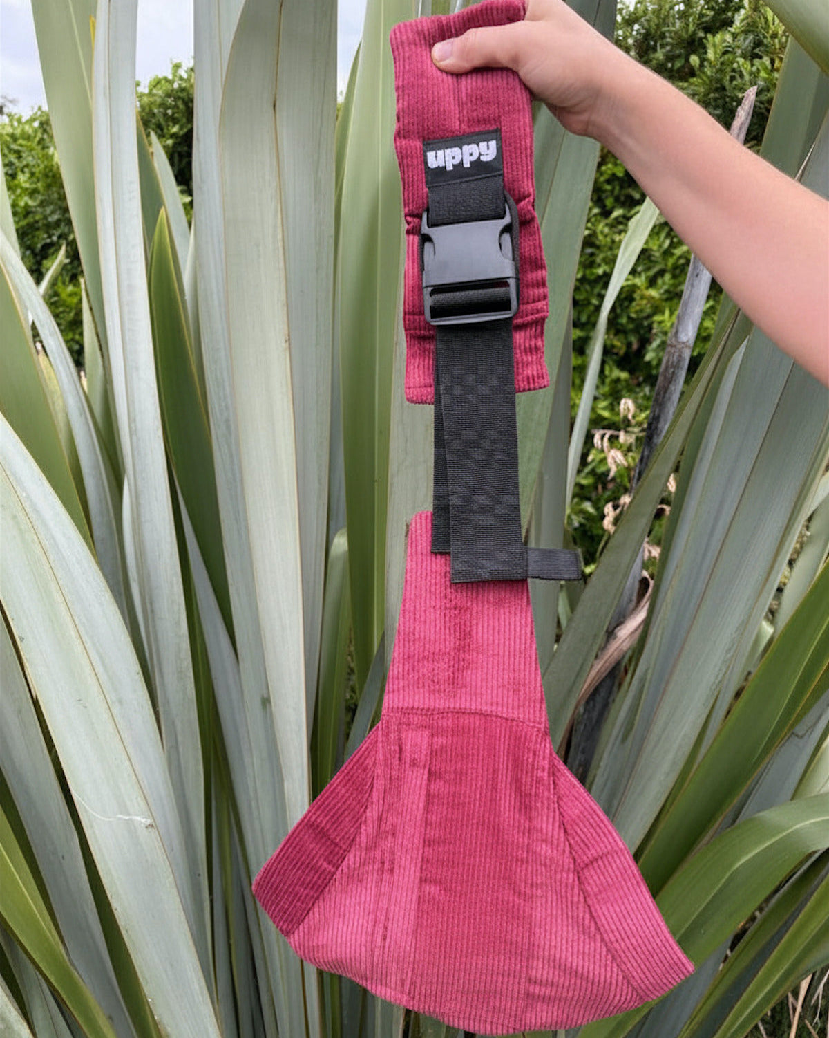 Toddler Carrier in Bright Burgundy
